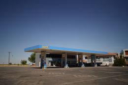 Petrol ve Tesisler
